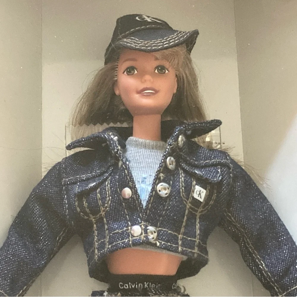 NWT BARBIE Calvin Klein Jeans Bloomingdales BARBIE doll #16211  1996